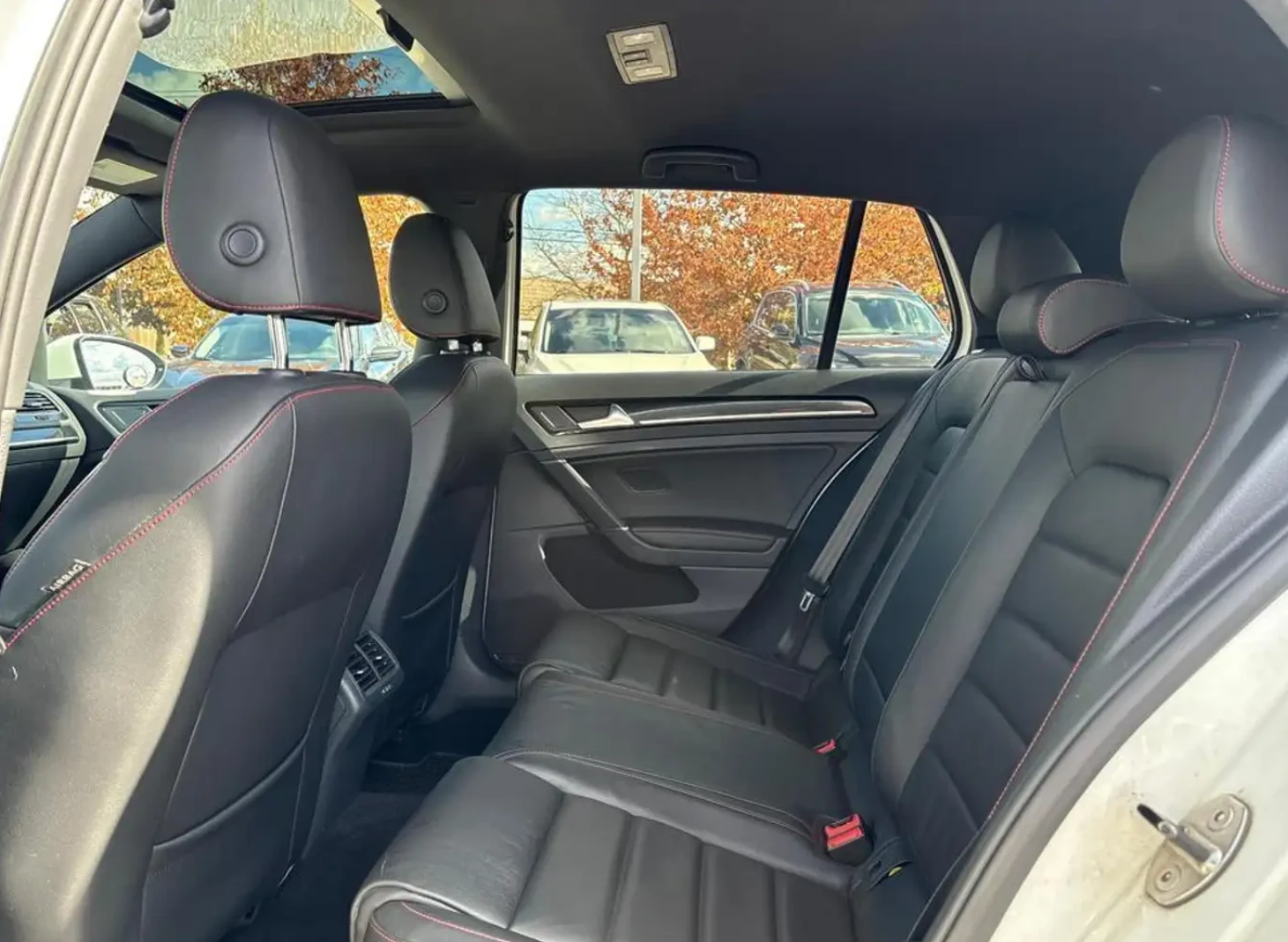VW Golf GTI / ������ ��� ������������ | Mobile.bg � ����������� 13