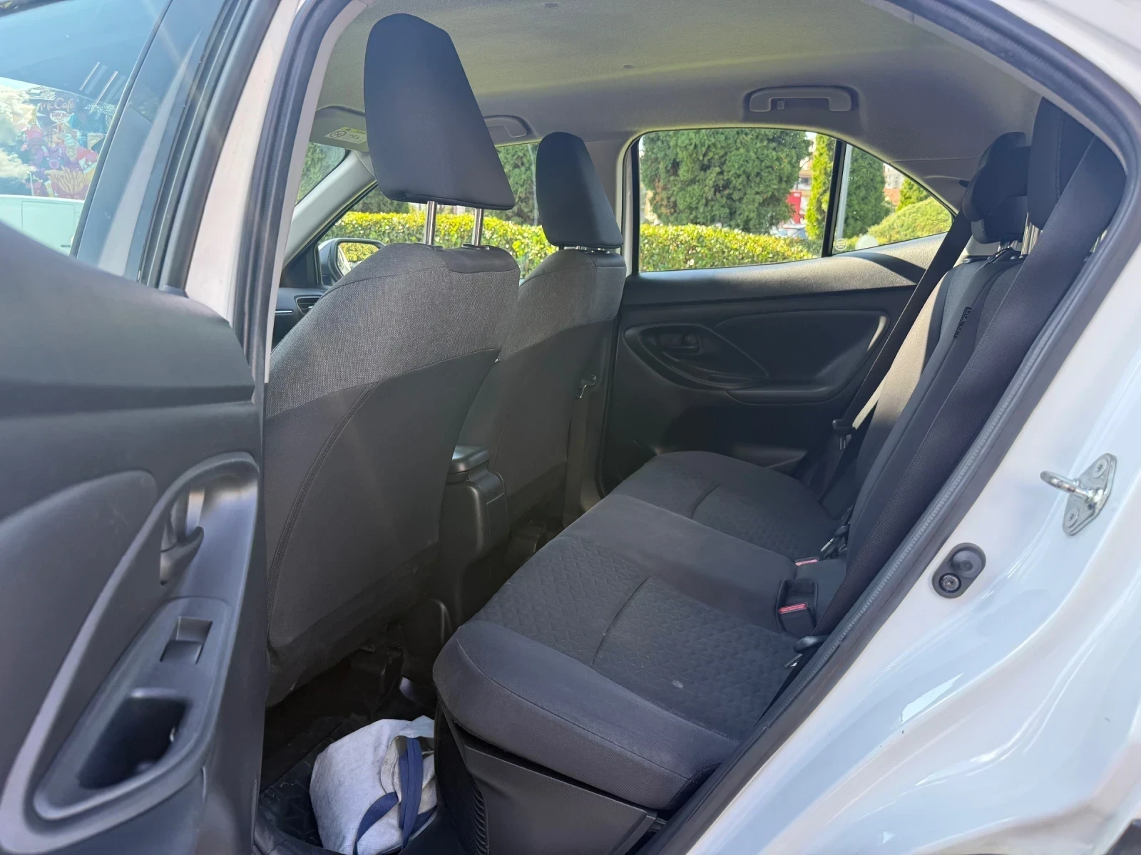 Toyota Yaris Cross Хибрид, снимка 16 - Автомобили и джипове - 56732284