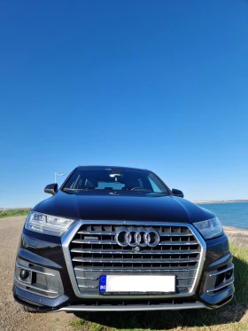     Audi Q7 Audi Q7 TDI  6+ 1*  *       