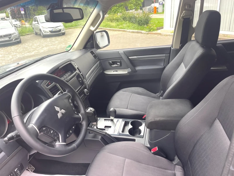 Mitsubishi Pajero 3.2 DI-D LWB, снимка 7 - Автомобили и джипове - 48624050