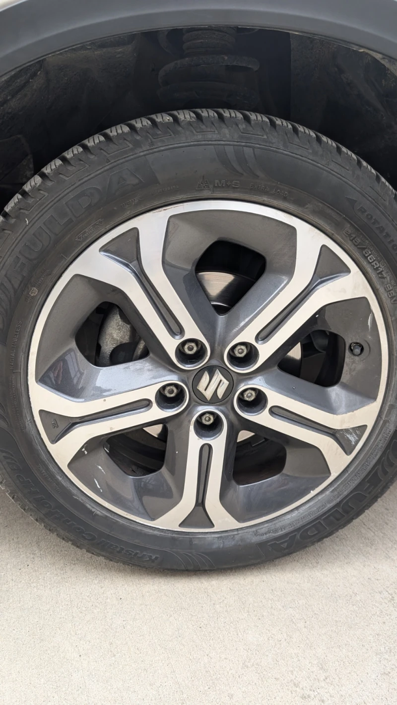 Suzuki Vitara, снимка 9 - Автомобили и джипове - 52752472