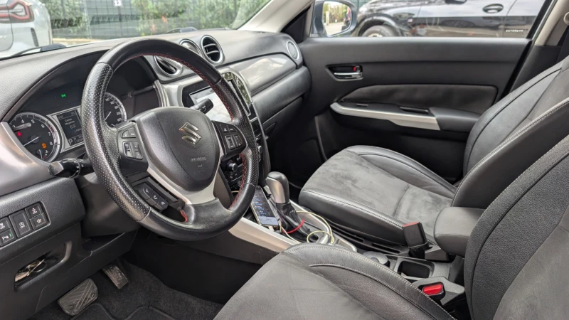 Suzuki Vitara, снимка 5 - Автомобили и джипове - 52752472