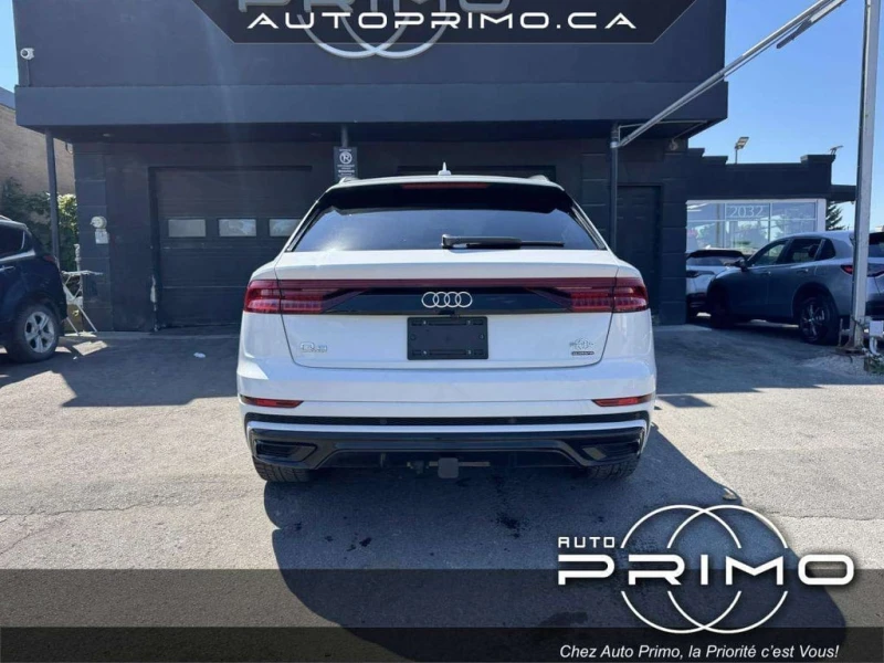 Audi Q8 * quattro Progressiv * CARFAX * ЦЕНА ДО БГ, снимка 6 - Автомобили и джипове - 53089458