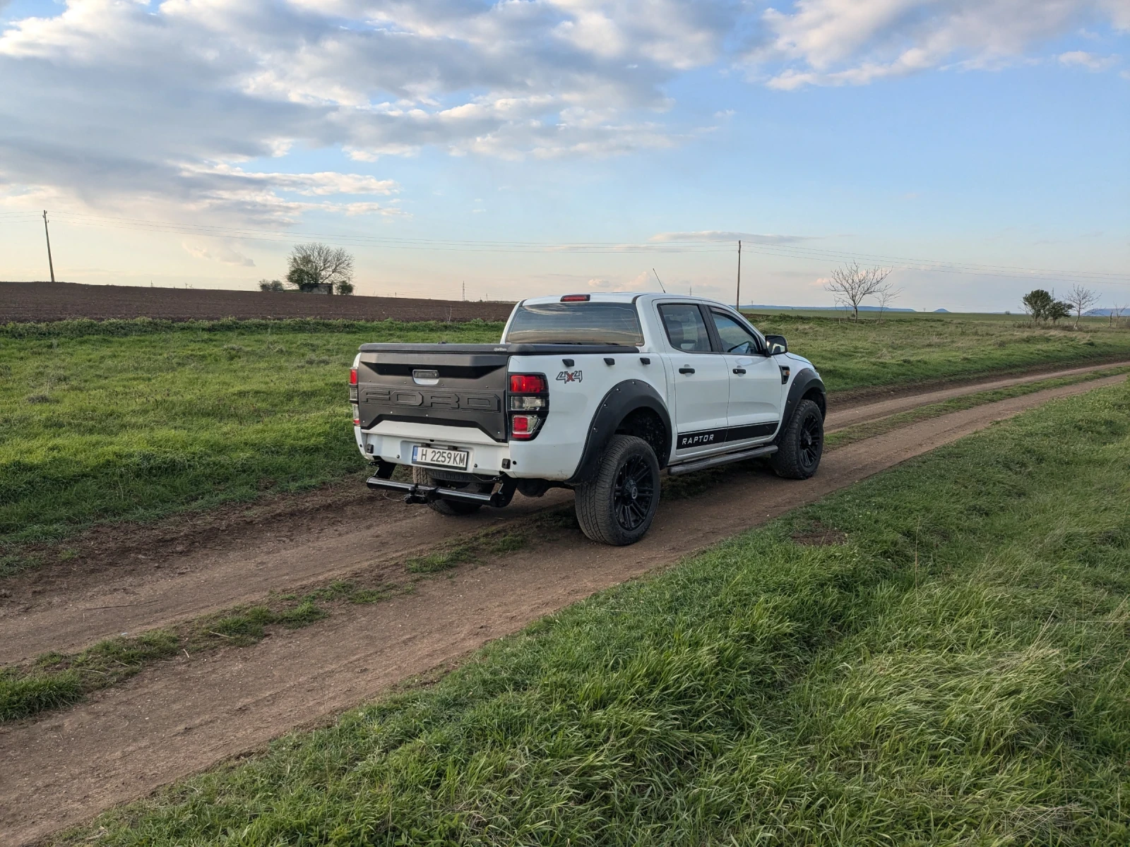 Ford Ranger Raptor - изображение 8