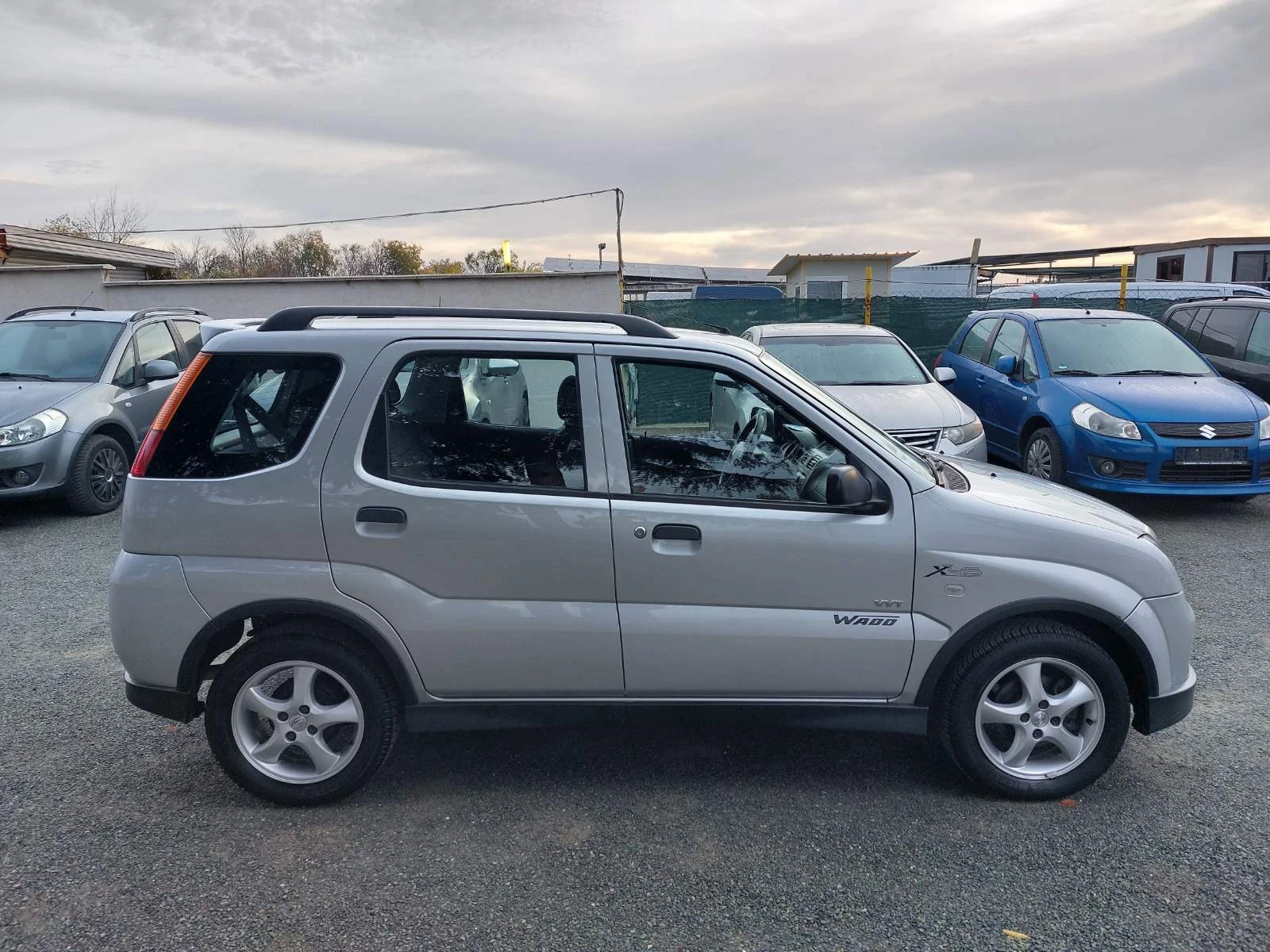 Suzuki Ignis 1.3,  , 44 | Mobile.bg   15