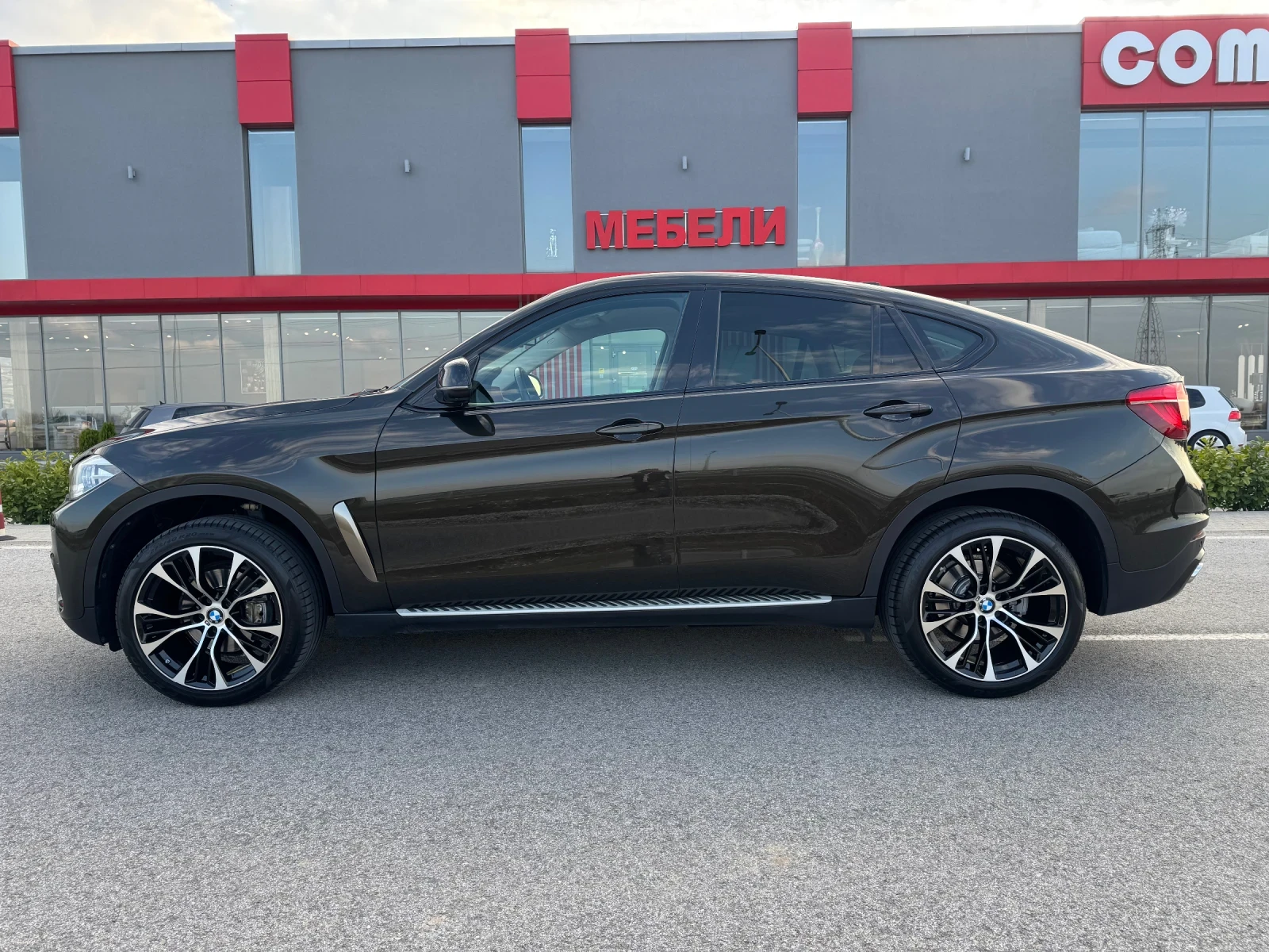 BMW X6, снимка 8 - Автомобили и джипове - 53995195