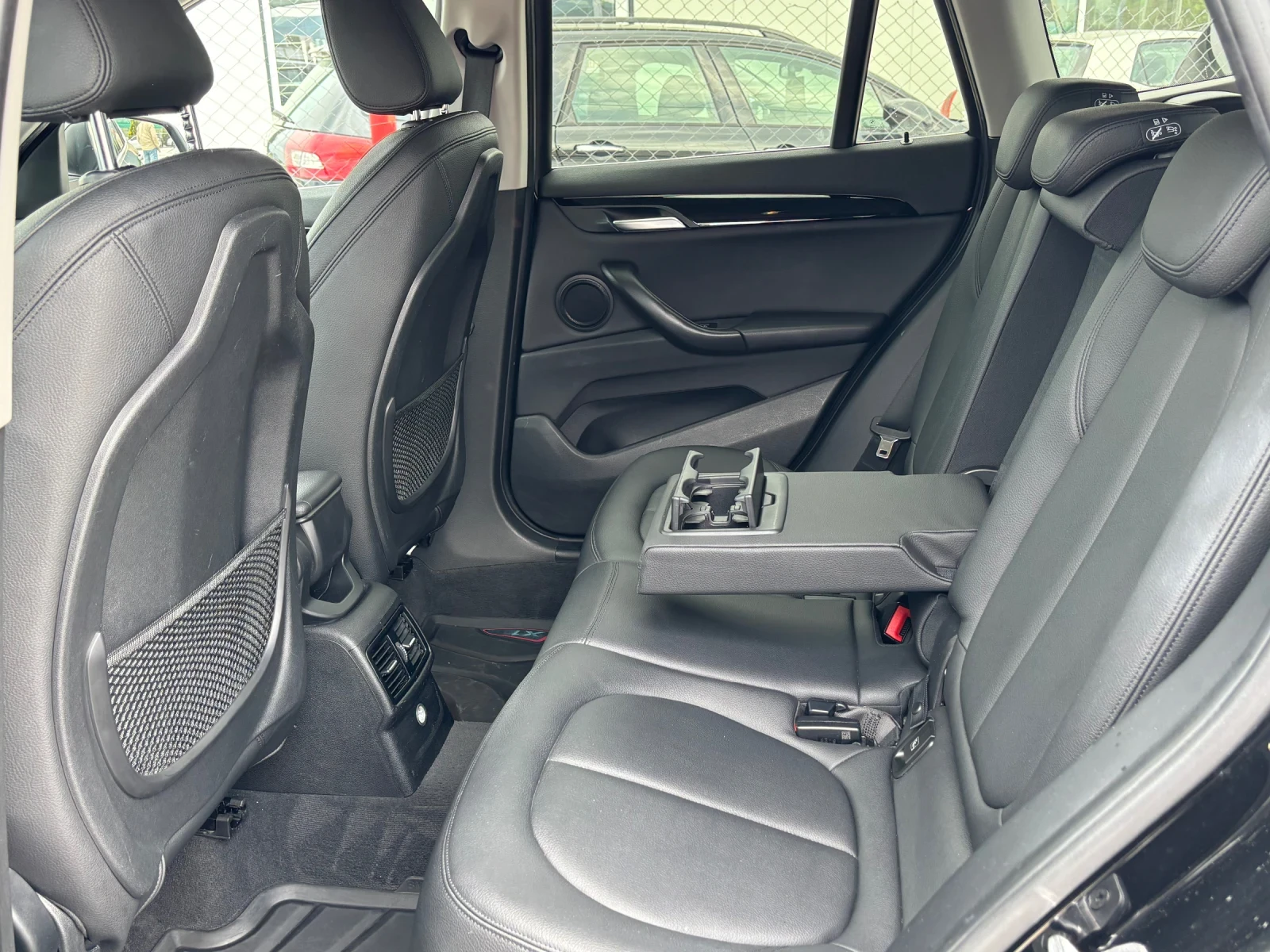 BMW X1 2.0d X-DRIVE, SPORT LINE, 190hp, снимка 9 - Автомобили и джипове - 54103852
