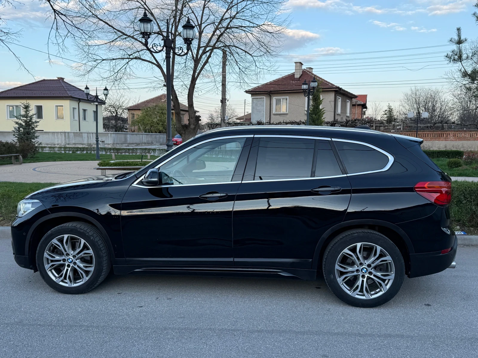BMW X1 2.0d X-DRIVE, FACE, SPORT LINE, 190hp, снимка 5 - Автомобили и джипове - 54103852