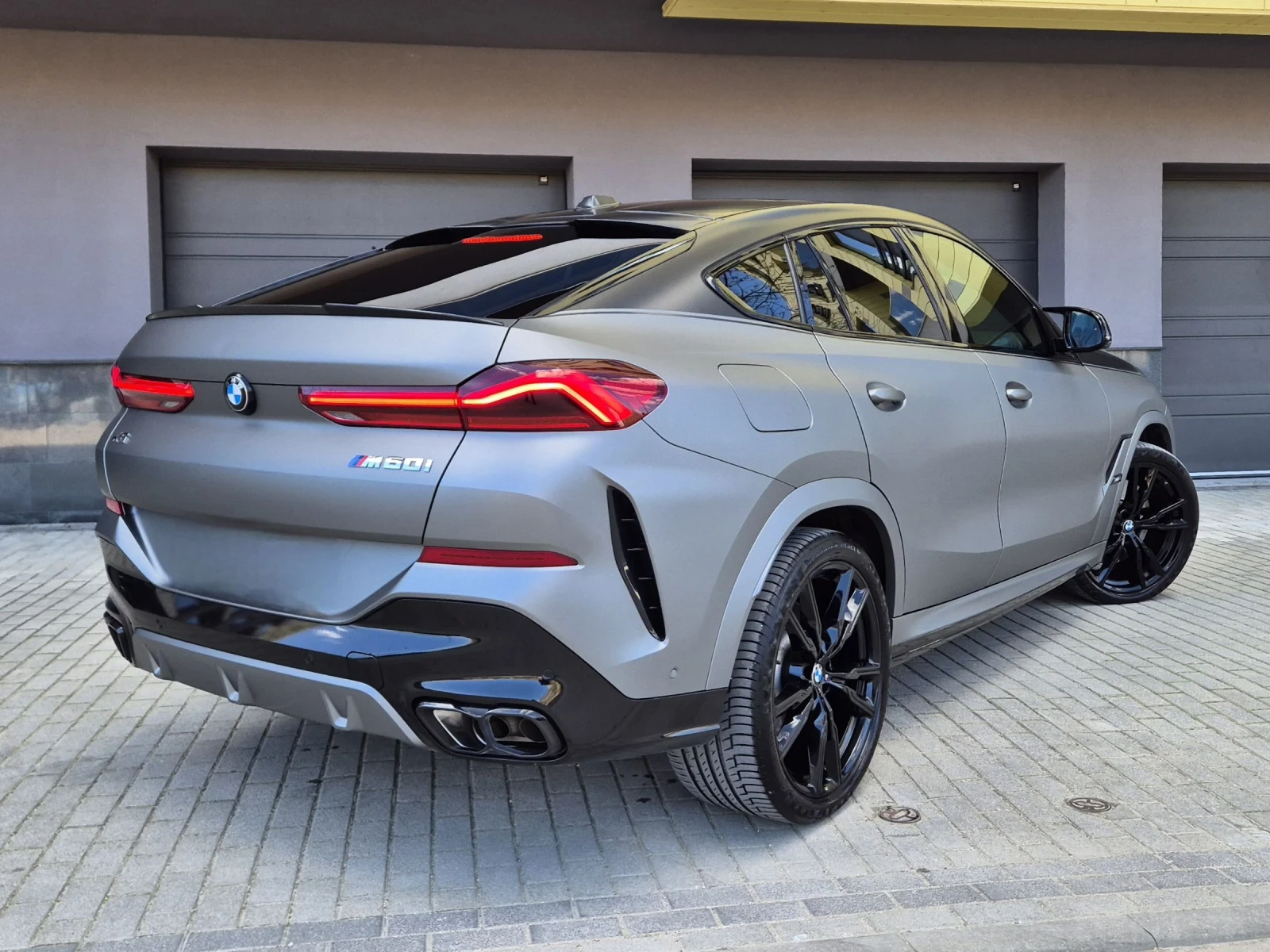 BMW X6 M60i#INDIVIDUAL #CARBON#FULL#ГАРАНЦИЯ#, снимка 6 - Автомобили и джипове - 54146579