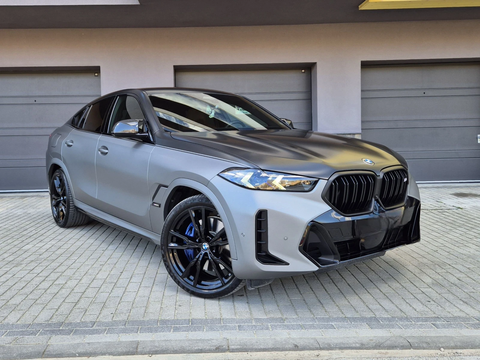 BMW X6 M60i#INDIVIDUAL #CARBON#FULL#ГАРАНЦИЯ#, снимка 3 - Автомобили и джипове - 54146579