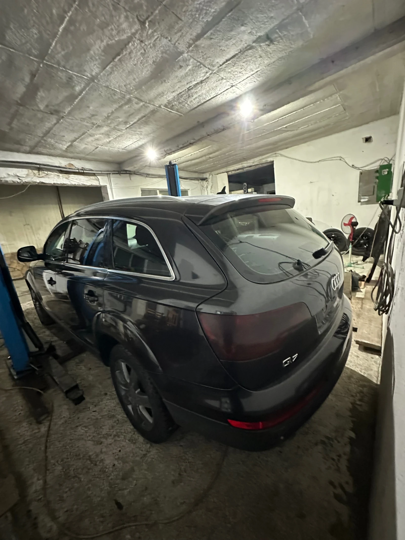 Audi Q7, снимка 8 - Автомобили и джипове - 54320690