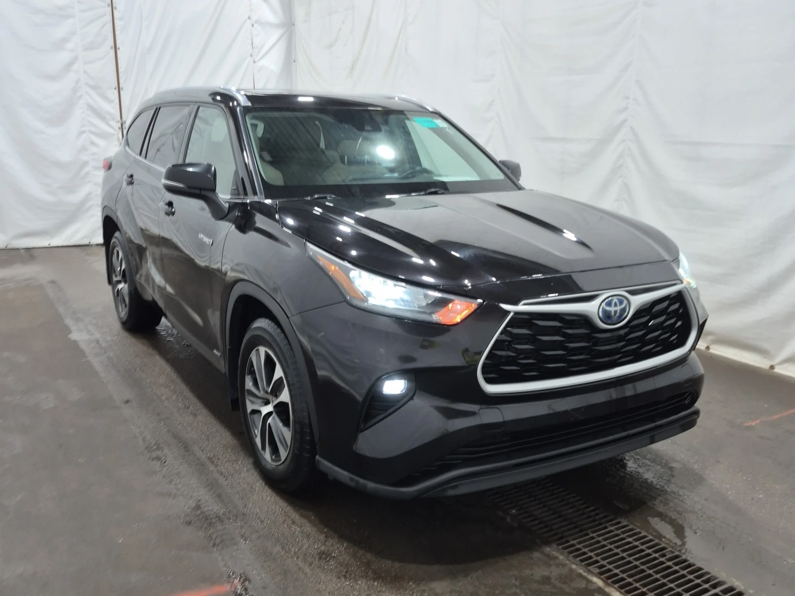 Toyota Highlander HYBRID XLE * 4WD * 8 ����� * �������� ������� *  | Mobile.bg � ����������� 2
