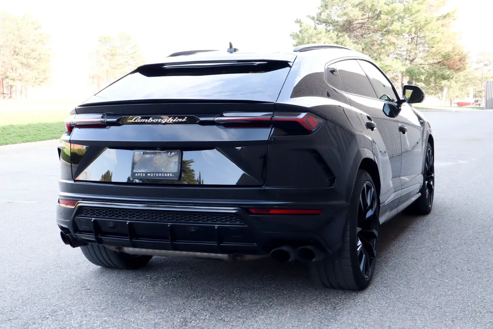 Lamborghini Urus, снимка 5 - Автомобили и джипове - 54782836