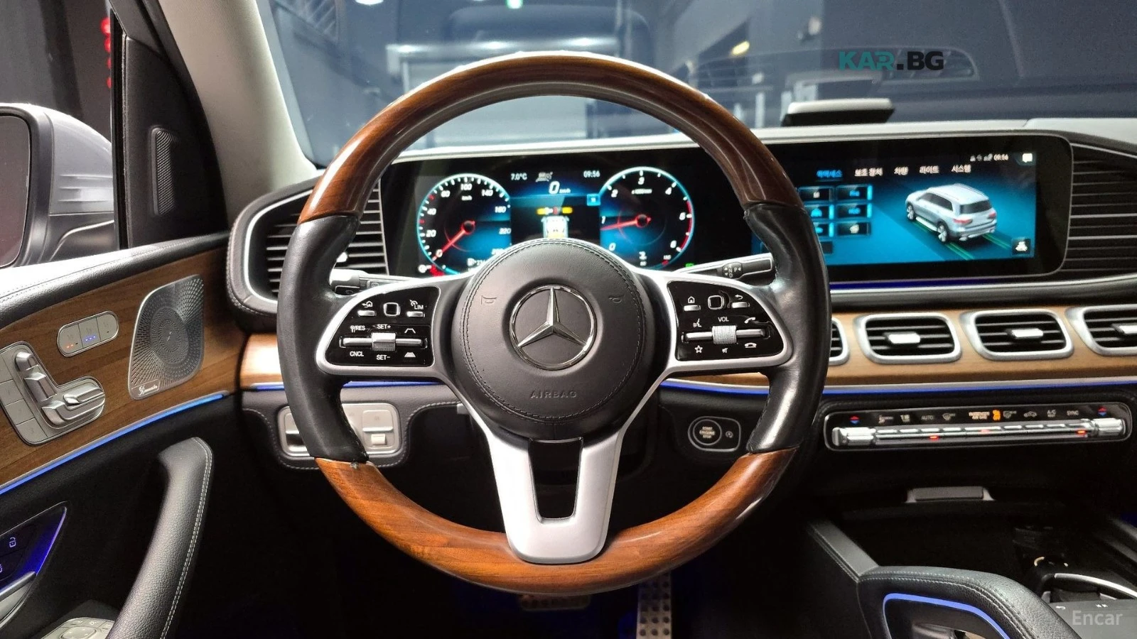 Mercedes-Benz GLS 400 4MATIC* HUD* МОНИТОРИ* КОЖА* ОБДУХВ* МАСАЖ, снимка 11 - Автомобили и джипове - 55334150