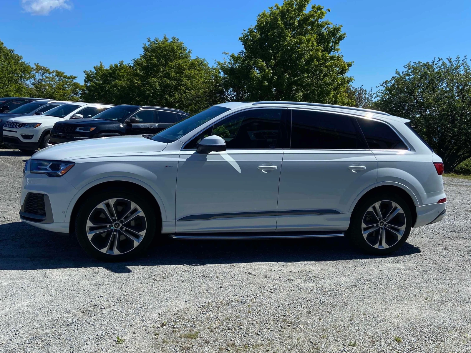 Audi Q7  Progressiv / ОБДУХВАНЕ / 360 / ПАНОРАМА, снимка 2 - Автомобили и джипове - 55897629