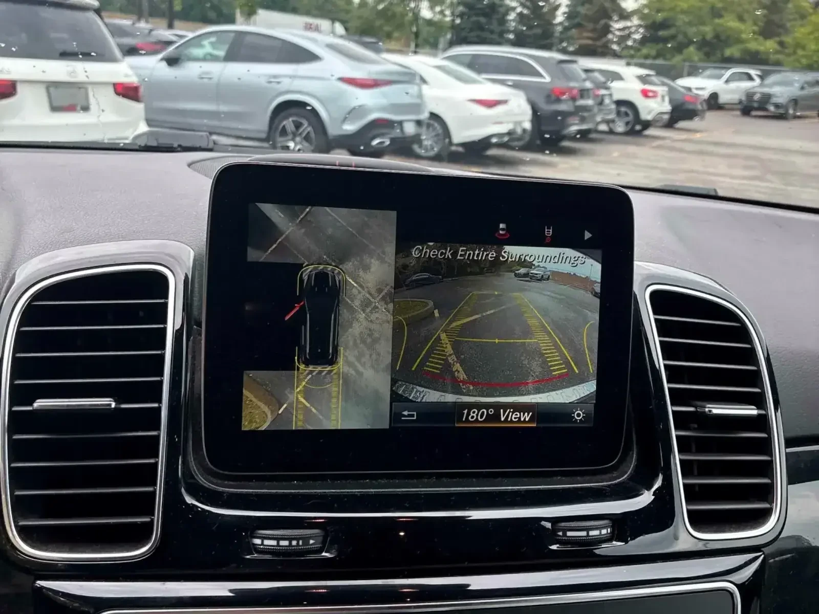 Mercedes-Benz GLE 350 AMG-pack* 360* Keyless* Пано* Подгрев, снимка 9 - Автомобили и джипове - 56026335