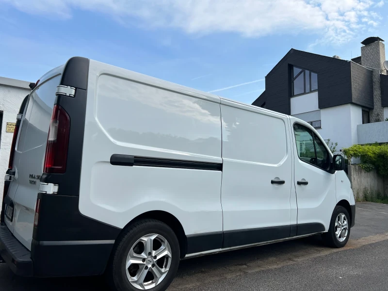 Renault Trafic 1.6, снимка 7 - Бусове и автобуси - 52044132