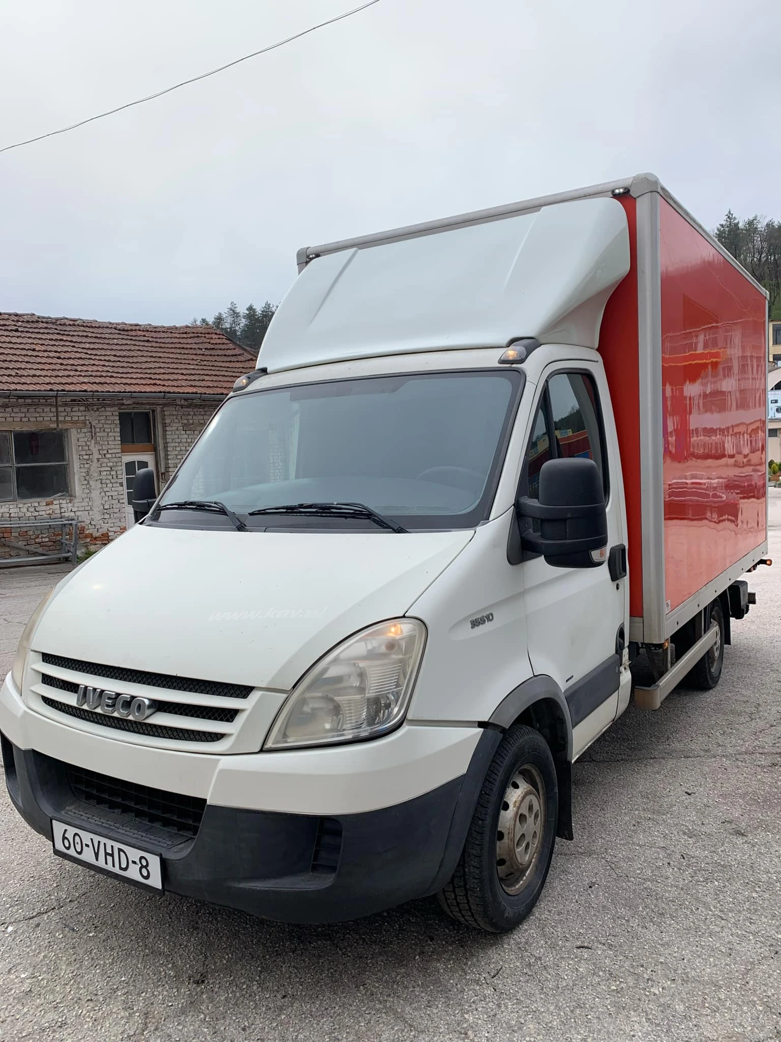Iveco Daily - Падащ борд - изображение 2