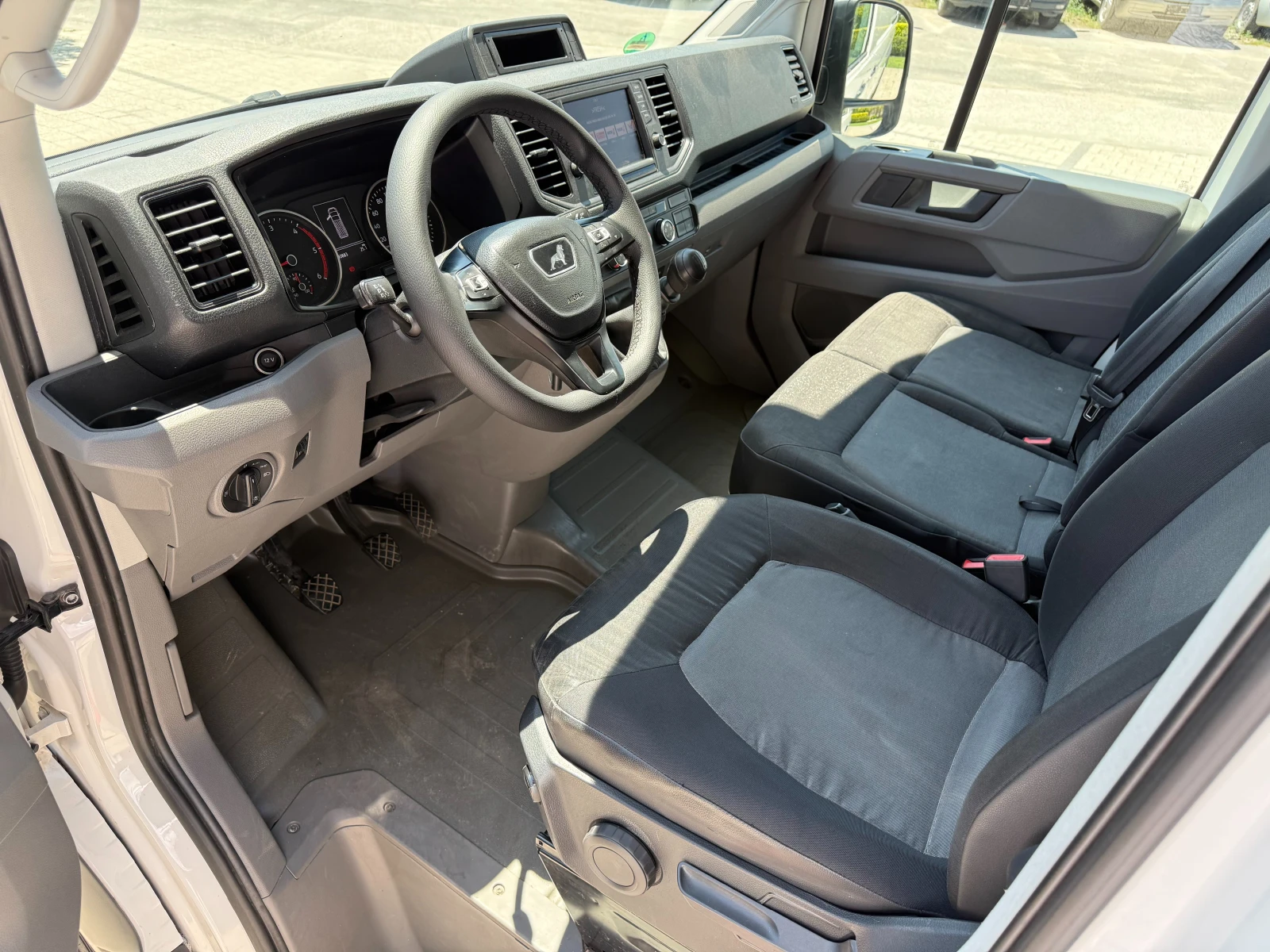 VW Crafter 2.0TDI  Maxi Euro 6  | Mobile.bg   11