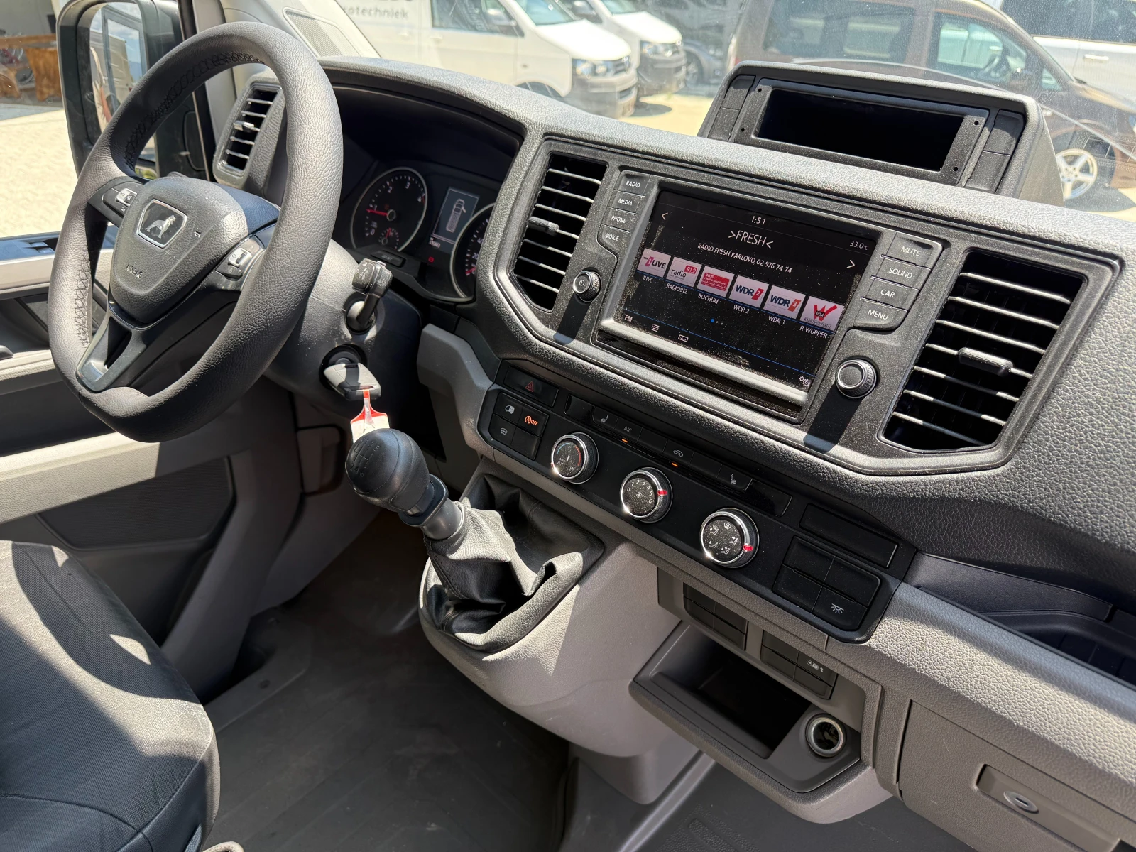 VW Crafter 2.0TDI Клима Maxi Euro 6  - изображение 10