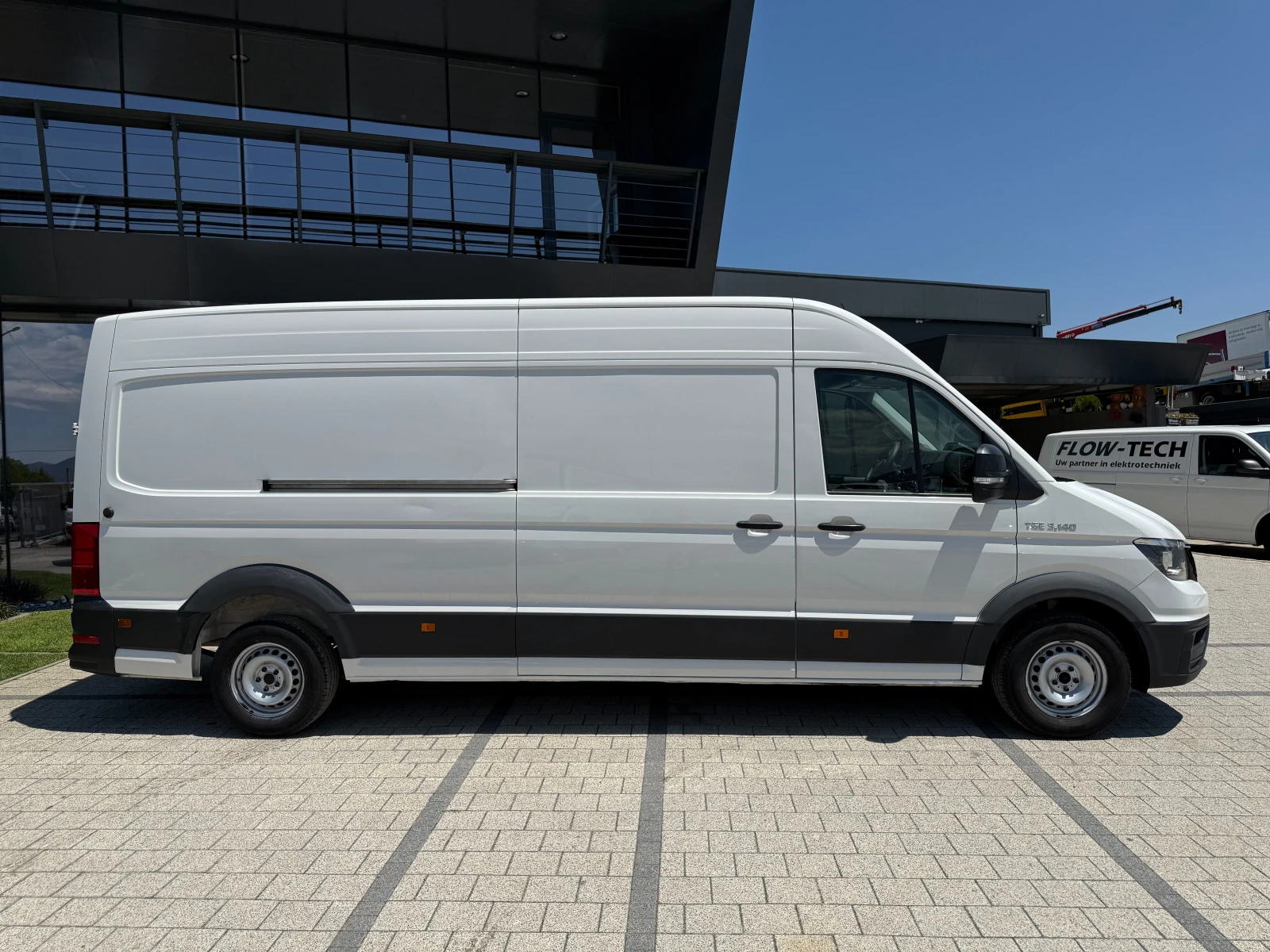 VW Crafter 2.0TDI Клима Maxi Euro 6  - изображение 8