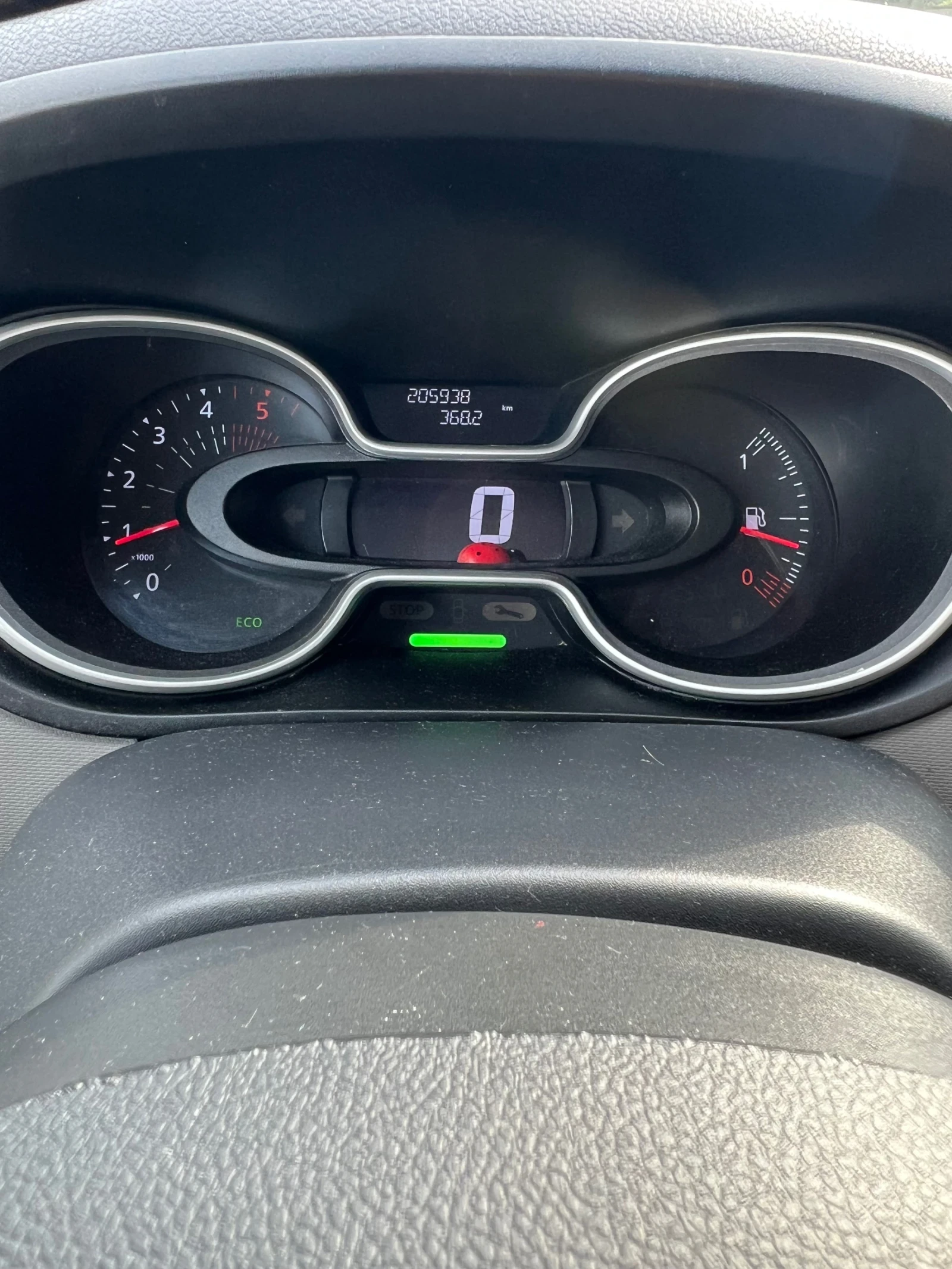 Renault Trafic 1.6 - изображение 9