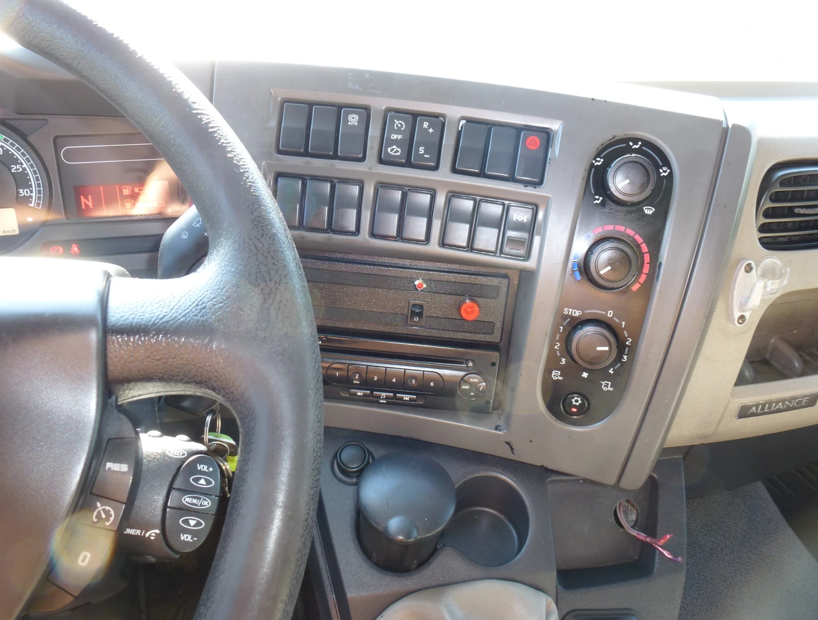 Renault Midlum 220 11990 кг. , снимка 16 - Камиони - 55693689