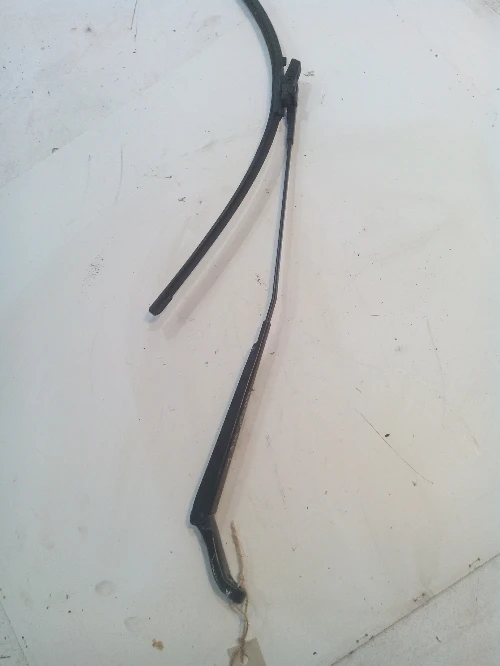 Предно ляво рамо чистачка за Пежо 407 SW