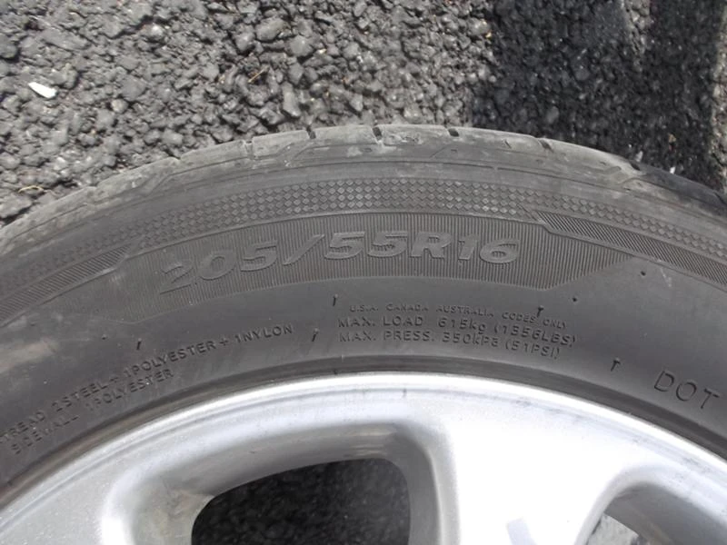 Гуми Летни 205/55R16, снимка 5 - Гуми и джанти - 22324647