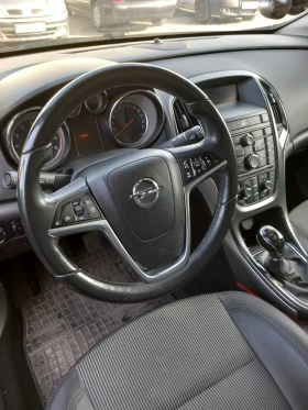 Opel Astra J, снимка 4