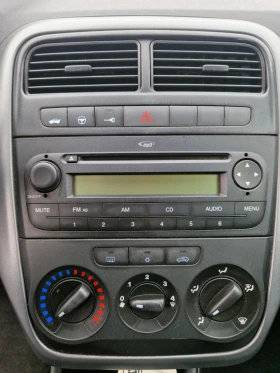 Fiat Punto 1.2i 117000км!!!, снимка 11