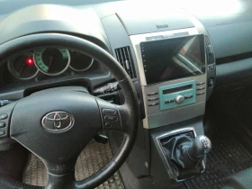 Toyota Corolla verso d4d, снимка 2