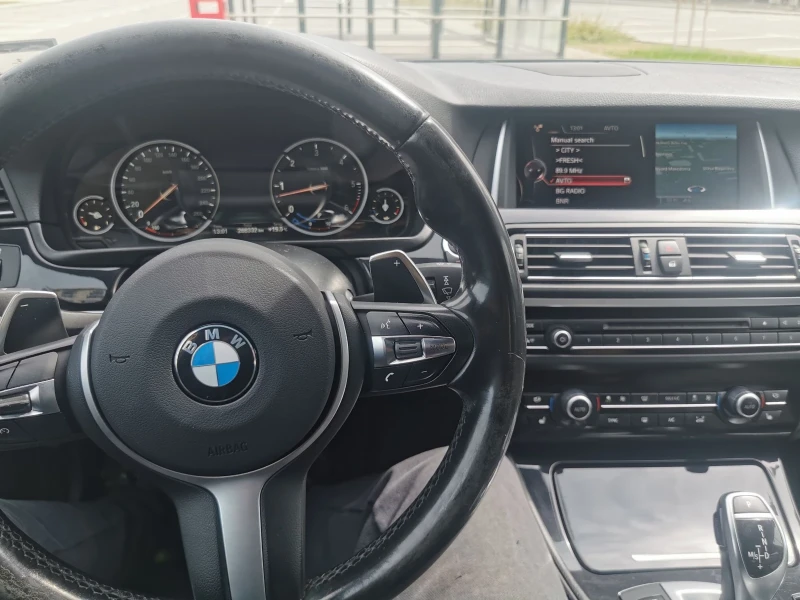 BMW 530 xDrive, 318 hp, Дигитално табло, снимка 11 - Автомобили и джипове - 47281798