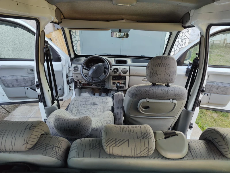 Renault Kangoo, снимка 4 - Автомобили и джипове - 47399628