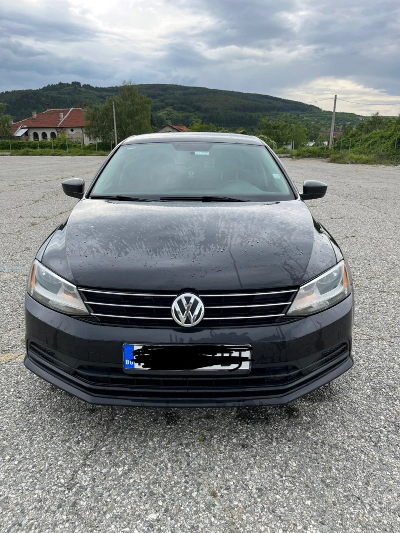 VW Jetta 2.0i, снимка 4 - Автомобили и джипове - 48041559