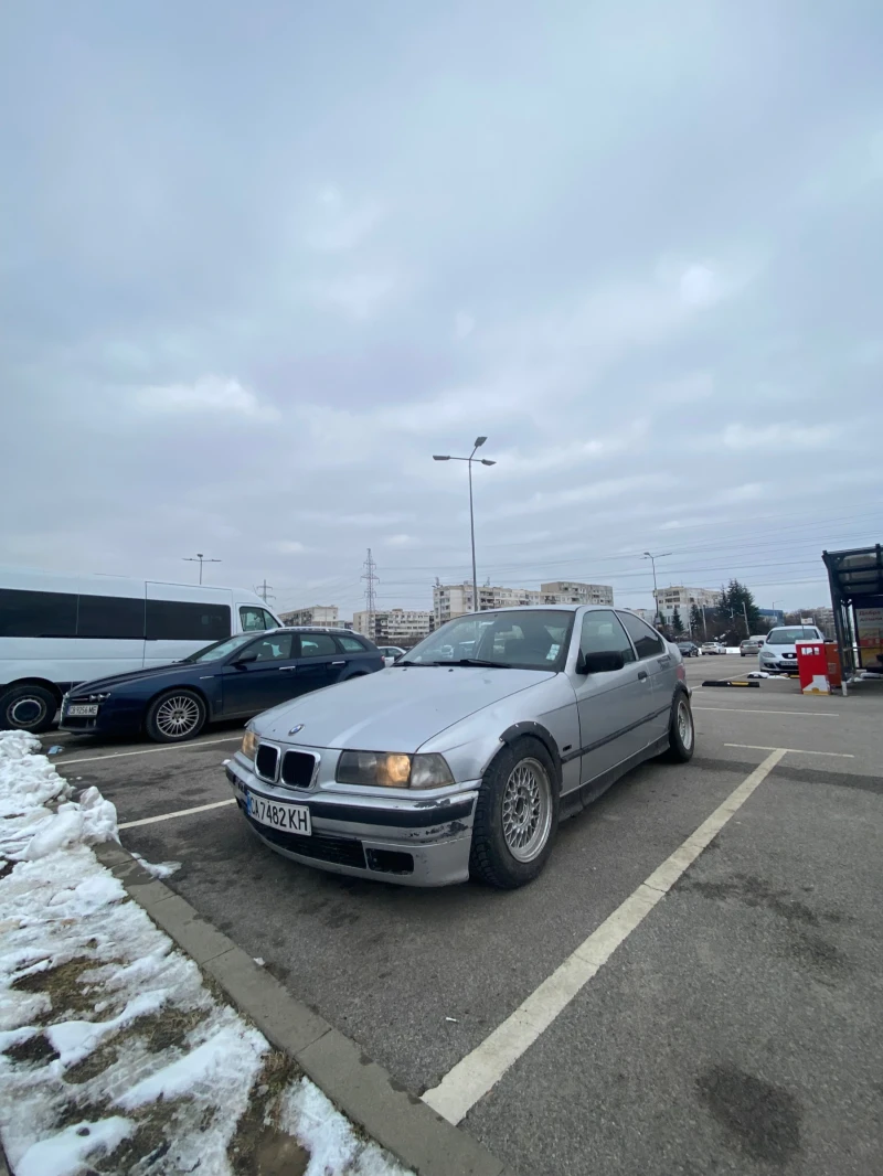 BMW 316 Compact, снимка 1 - Автомобили и джипове - 48692934