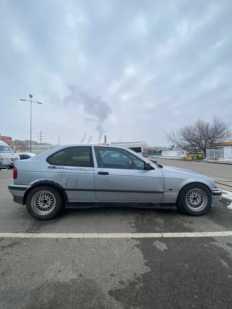 BMW 316 Compact, снимка 4 - Автомобили и джипове - 48692934