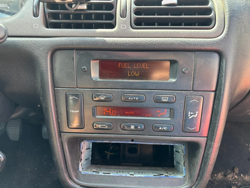 Peugeot 406 2.0 БЕНЗИН НА ЧАСТИ , снимка 14 - Автомобили и джипове - 50205924