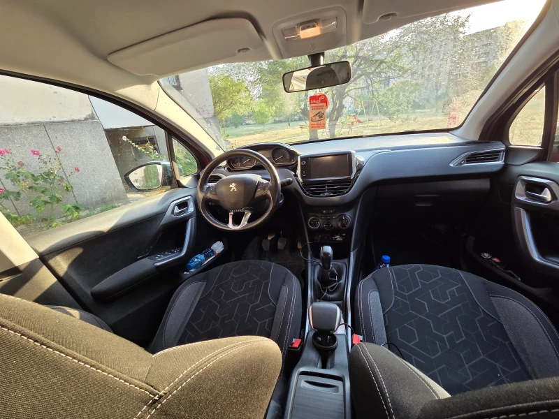 Peugeot 2008 1.2 , снимка 6 - Автомобили и джипове - 52429782