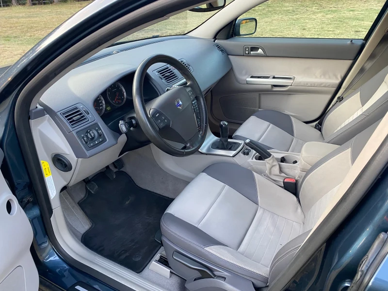 Volvo S40 1.8, 125к.с., НОВ ВНОС- ГЕРМАНИЯ, ТОП СЪСТОЯНИЕ, снимка 9 - Автомобили и джипове - 52419108