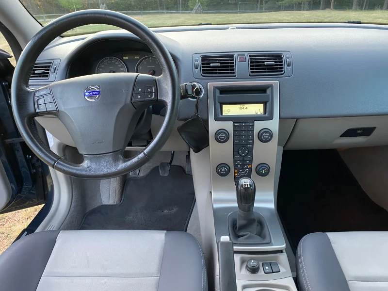 Volvo S40 1.8, 125к.с., НОВ ВНОС- ГЕРМАНИЯ, ТОП СЪСТОЯНИЕ, снимка 11 - Автомобили и джипове - 52419108