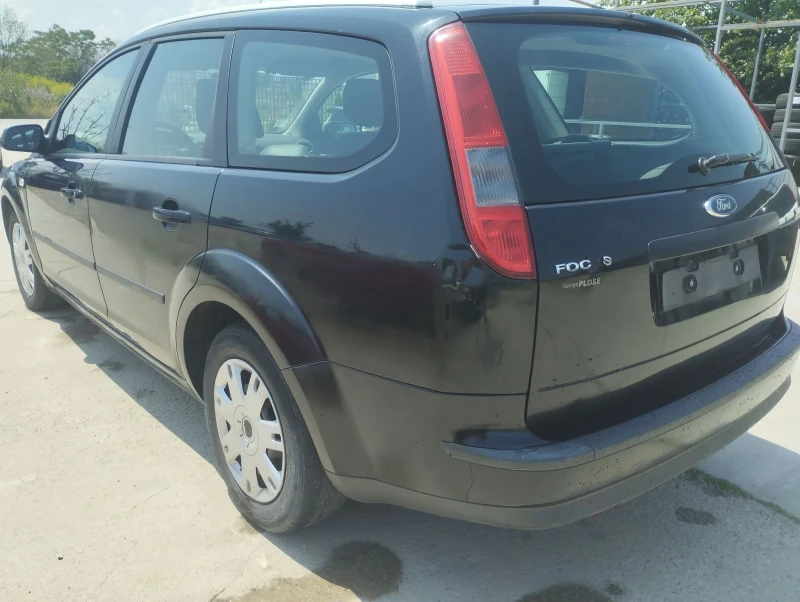 Ford Focus 1.6, снимка 3 - Автомобили и джипове - 52191657