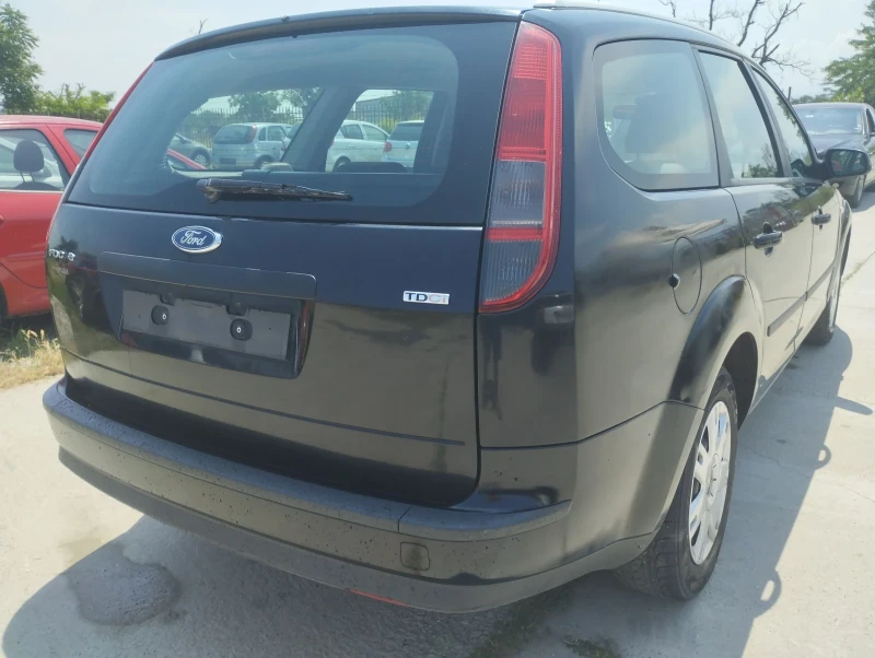 Ford Focus 1.6, снимка 2 - Автомобили и джипове - 52191657