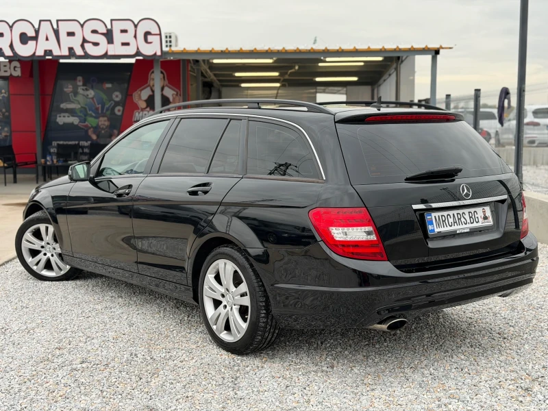 Mercedes-Benz C 220 AVTOMAT / NAVI / PANORAMA, снимка 4 - Автомобили и джипове - 52321880