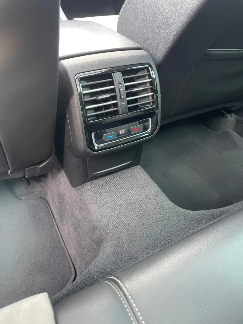 VW Passat 4Motion-Highline Digital, снимка 10 - Автомобили и джипове - 52343275