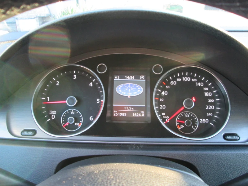 VW Passat 2.0TDI-DSG-Сервизна история, снимка 11 - Автомобили и джипове - 52825633