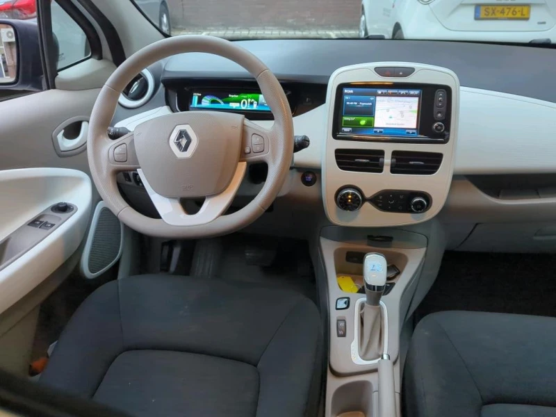 Renault Zoe Zoe Life , снимка 8 - Автомобили и джипове - 52964720
