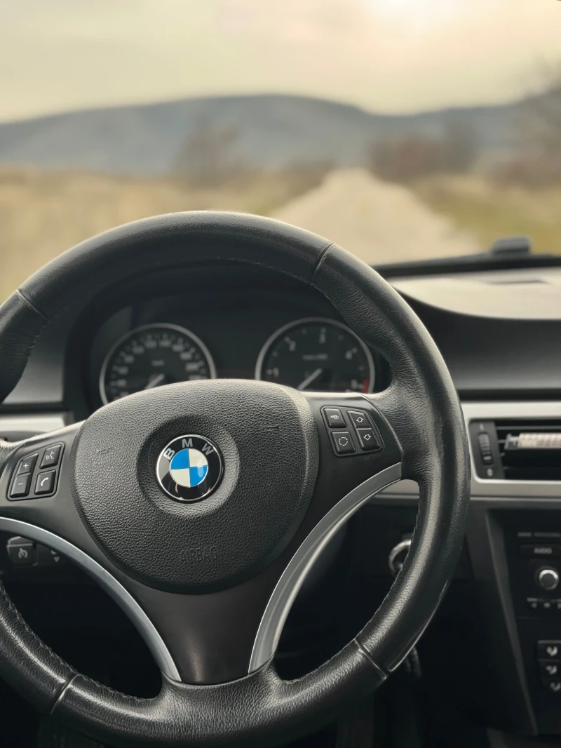 BMW 330 330D, снимка 10 - Автомобили и джипове - 53088485