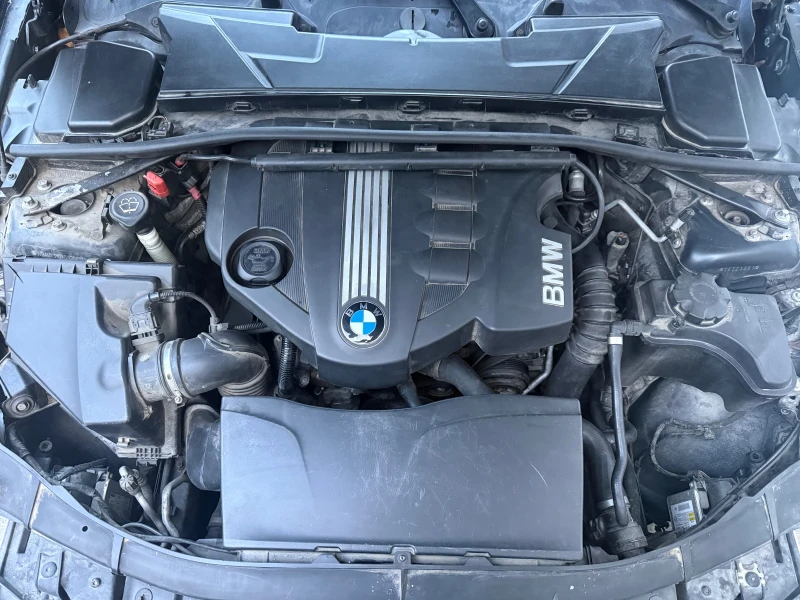 BMW 320, снимка 17 - Автомобили и джипове - 53213508