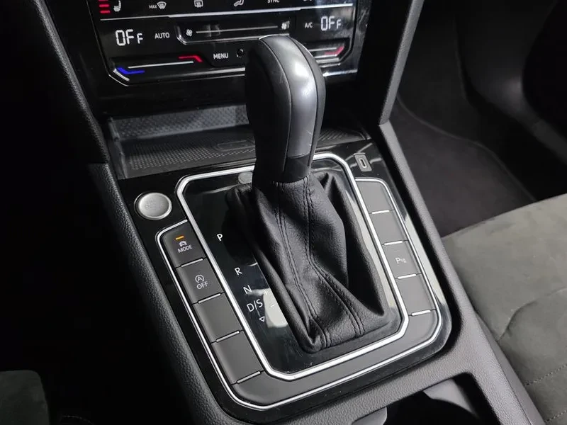 VW Passat 2.0 Tdi Premium | Mobile.bg � ����������� 9